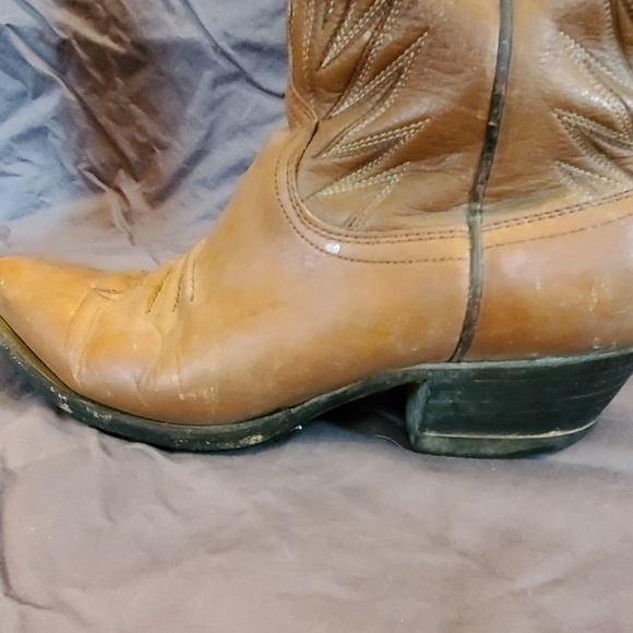 Dan Post - Picture 6 of 6